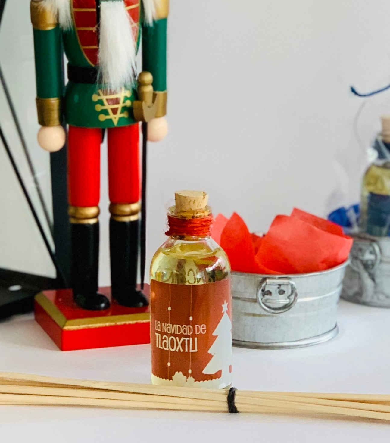 Navidad Roja con mini palangana